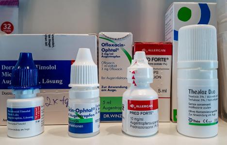 Which of the following medications is commonly used to relieve allergy symptoms?