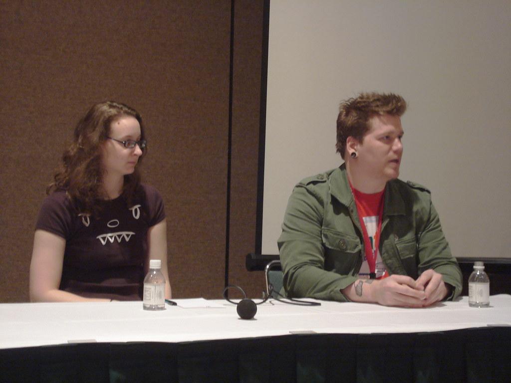 Who is the creator of 'Questionable Content'?