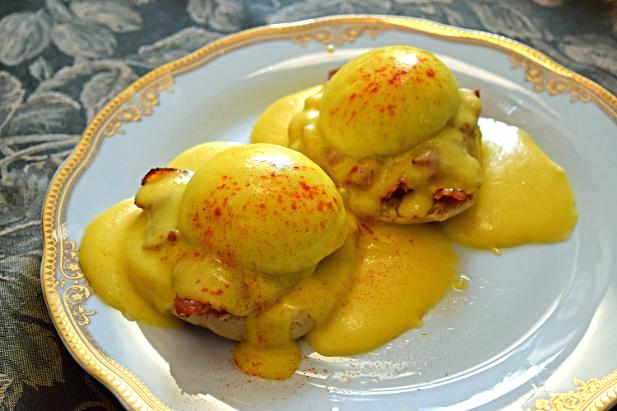 Which is the main ingredient in Hollandaise sauce?