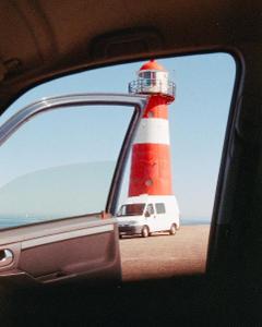 Which car accessory is designed to reduce glare from the sun while driving?