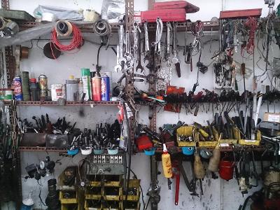 What type of tools do you keep in the car?