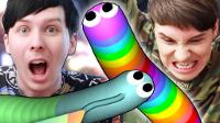 Dan and Phil are terrible at SLITHER.IO!