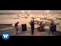 Coldplay - Hymn For The Weekend (Official video)