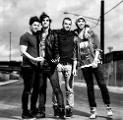 Is anyone on here an All Time Low fan?