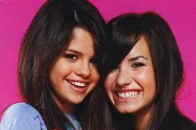 what is ur fave song of one direction and justin bieber? what is ur fave song of one direction and justin bieber?