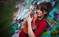 Is anyone going to see Lindsey Stirling when she's on tour?
