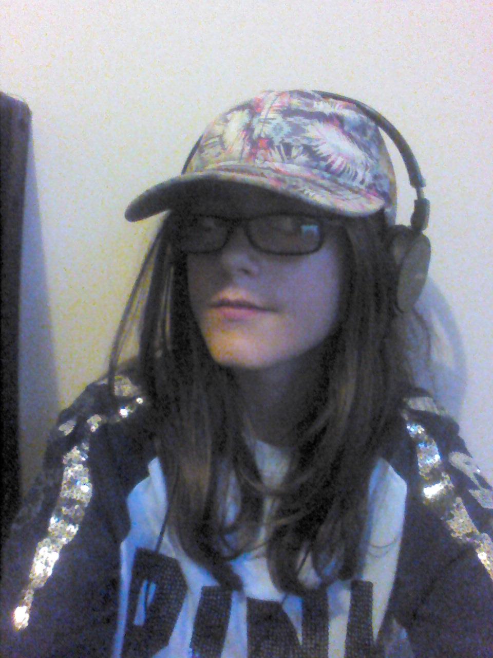 Is this thing pretty yes or no why Is this thing pretty yes or no why