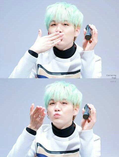 moni.bts's Photo