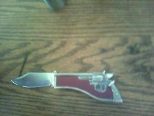 got a new pocket knife. knife open