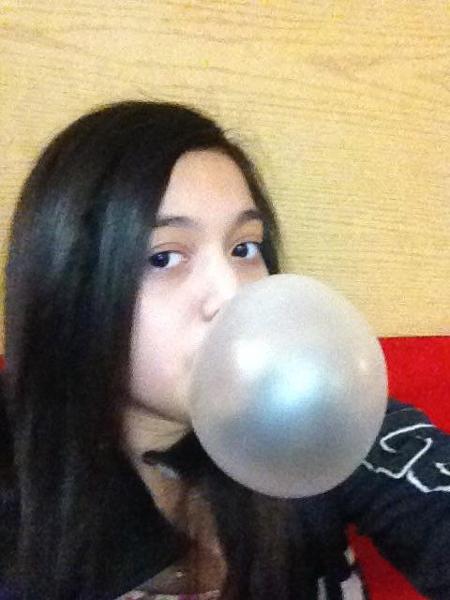 Huge bubble O.O (it was bigger but I was too late when I took the pic DX)