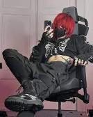since yall LOVED my red hair heres a special pic i still have <3