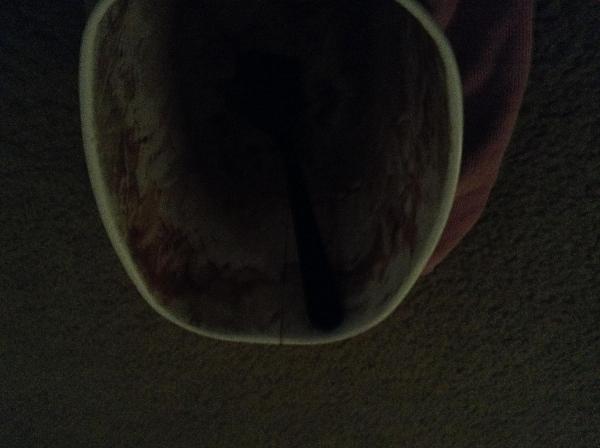 I accidentally left my spoon in my icecream and now it's stuck, frozen XDD